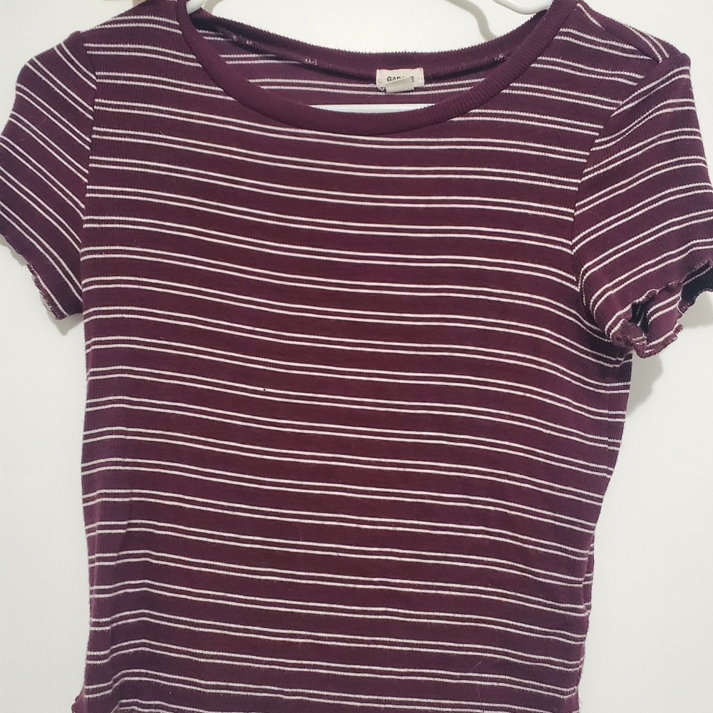 Cropped tee